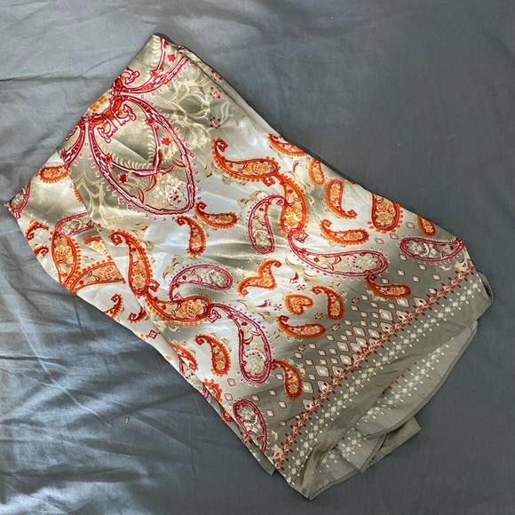 SILK HEADSCARF/COVER UP - Picture 2 of 8